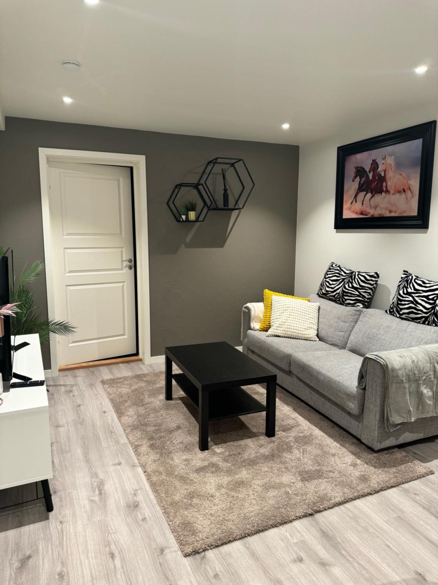 Home For Your Trip 10 Minutes From Oslo Airport With Free Parking Klofta Dış mekan fotoğraf